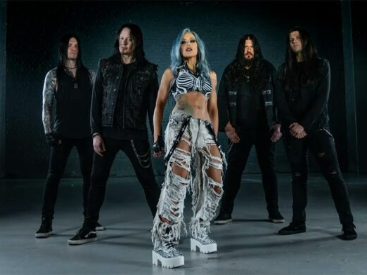 Arch Enemy lanza el videoclip de Break The Spell